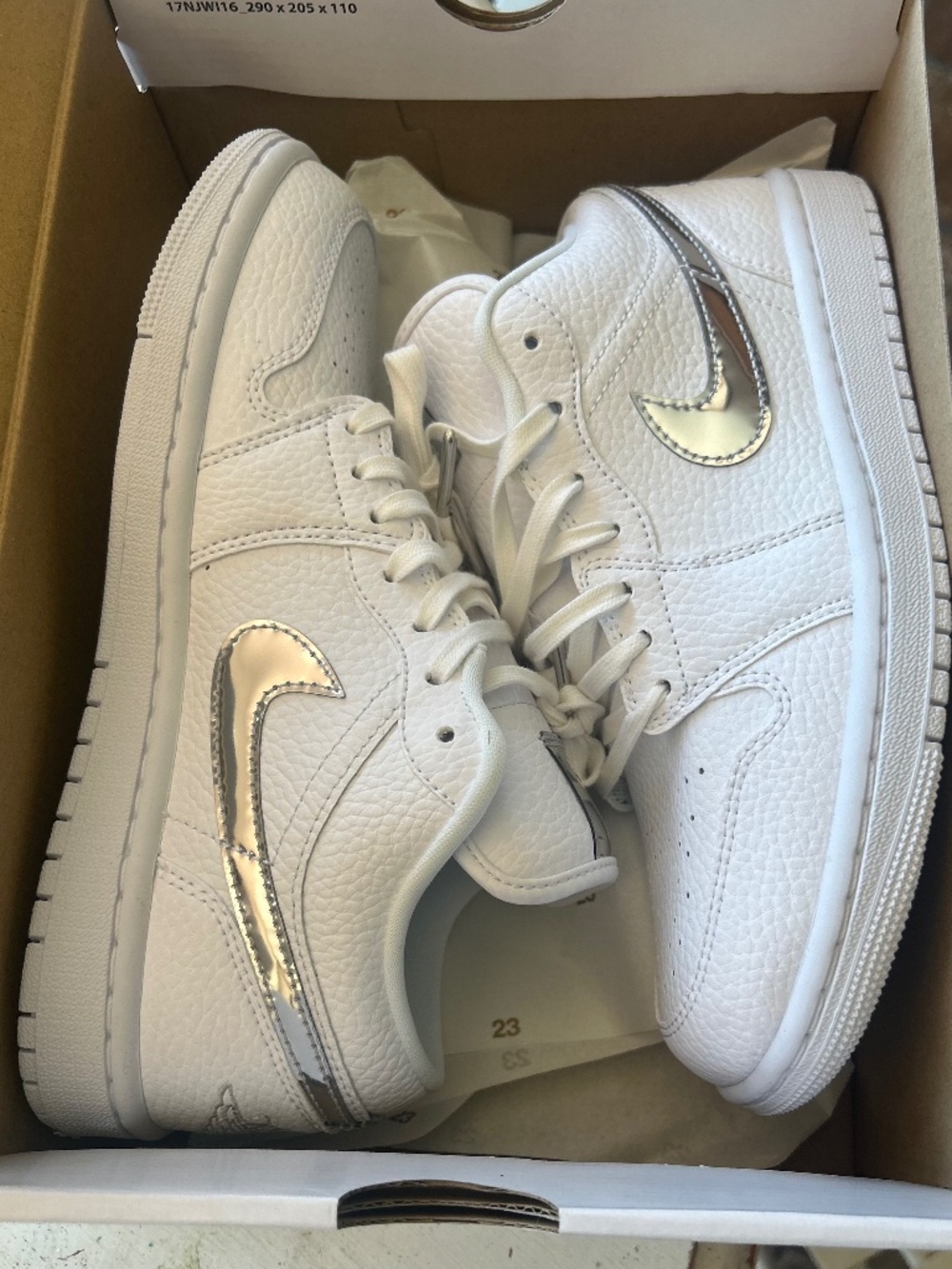 Women’s Air Jordan 1 Low SE